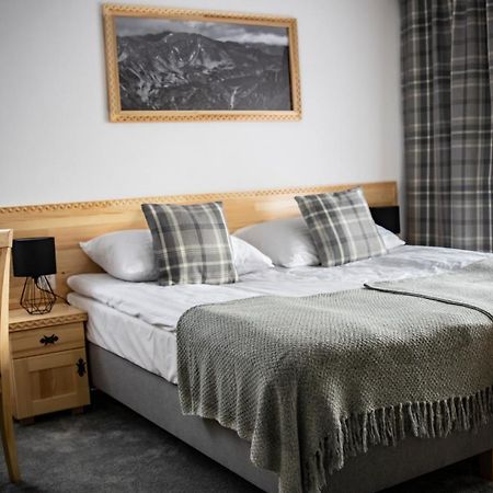 Tatrzanskie Spanie Pokoje Goscinne Poronin Eksteriør bilde
